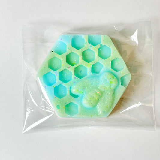 MELTS THAT MATTER -New Books Scented Wax Melt Honeycomb