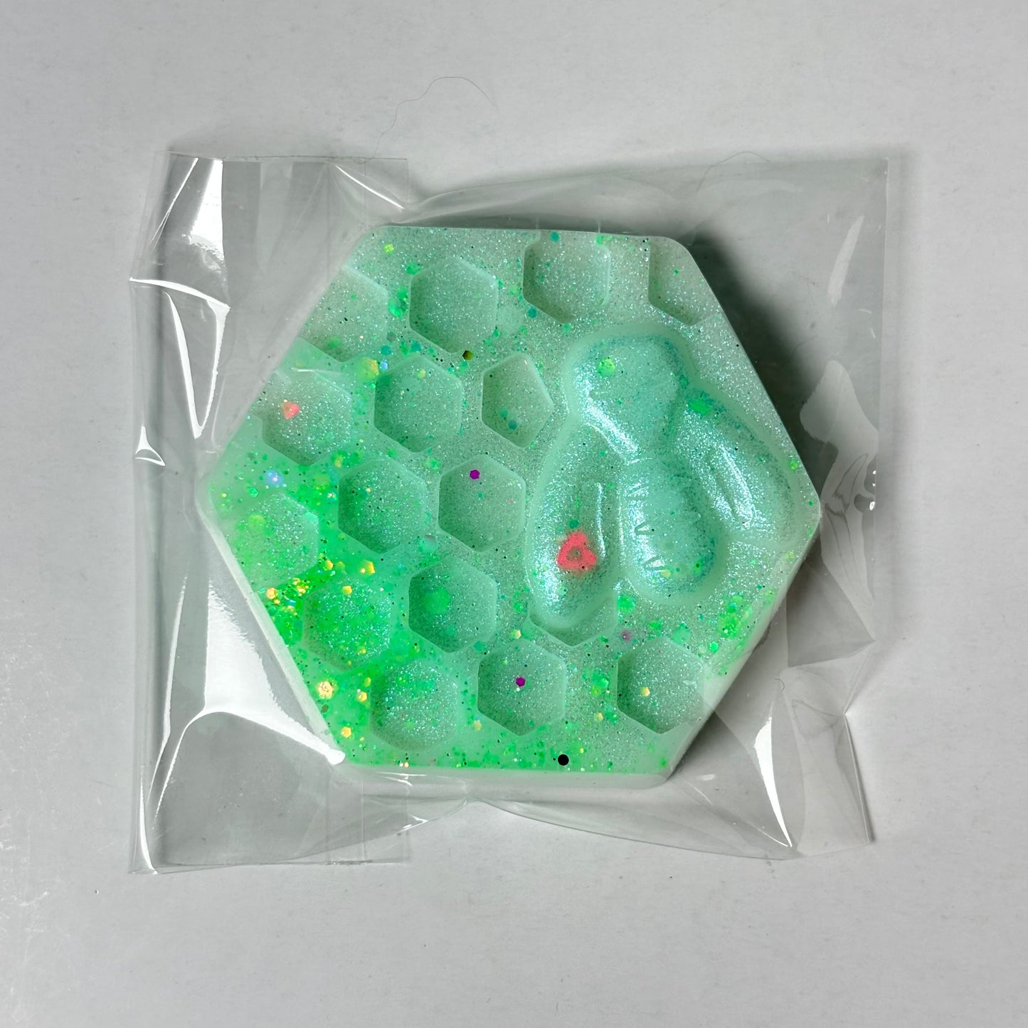 MELTS THAT MATTER - Pinky Sands Scented Wax Melt Honeycomb
