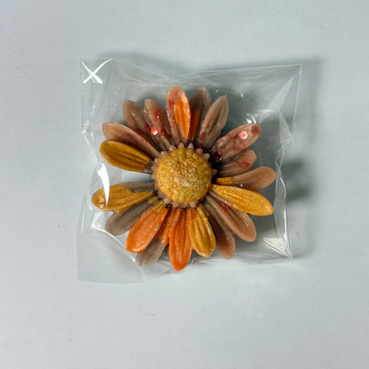 MELTS THAT MATTER - Spicy Cinnamon Scented Wax Melt Flower